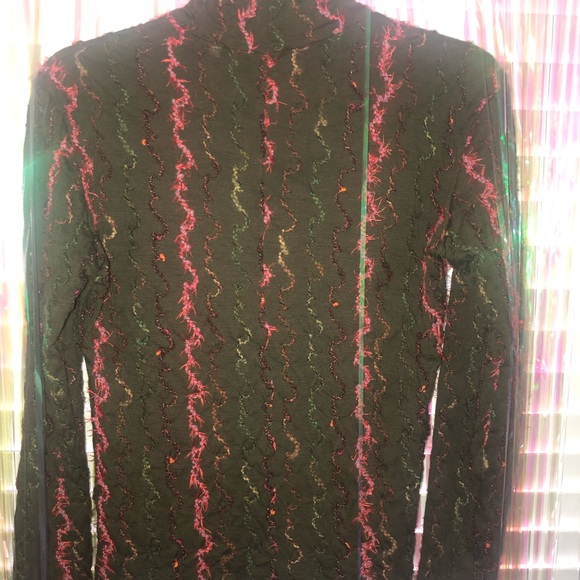 90s Boho Chic Mixed Media Turtleneck - Picture 4 of 5